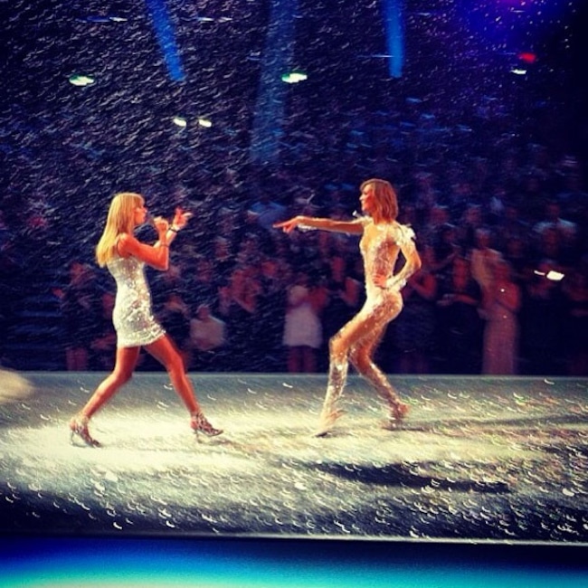 Victoria's Secret Fashion Show, Karlie Kloss, Taylor Swift, Instagram